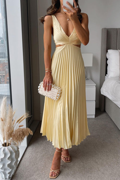Ärmelloses Damenkleid mit V-Ausschnitt und Taillenausschnitten