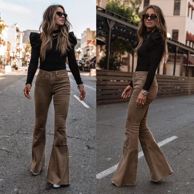 Bequeme Damen Stoffhose aus Geripptem Samt