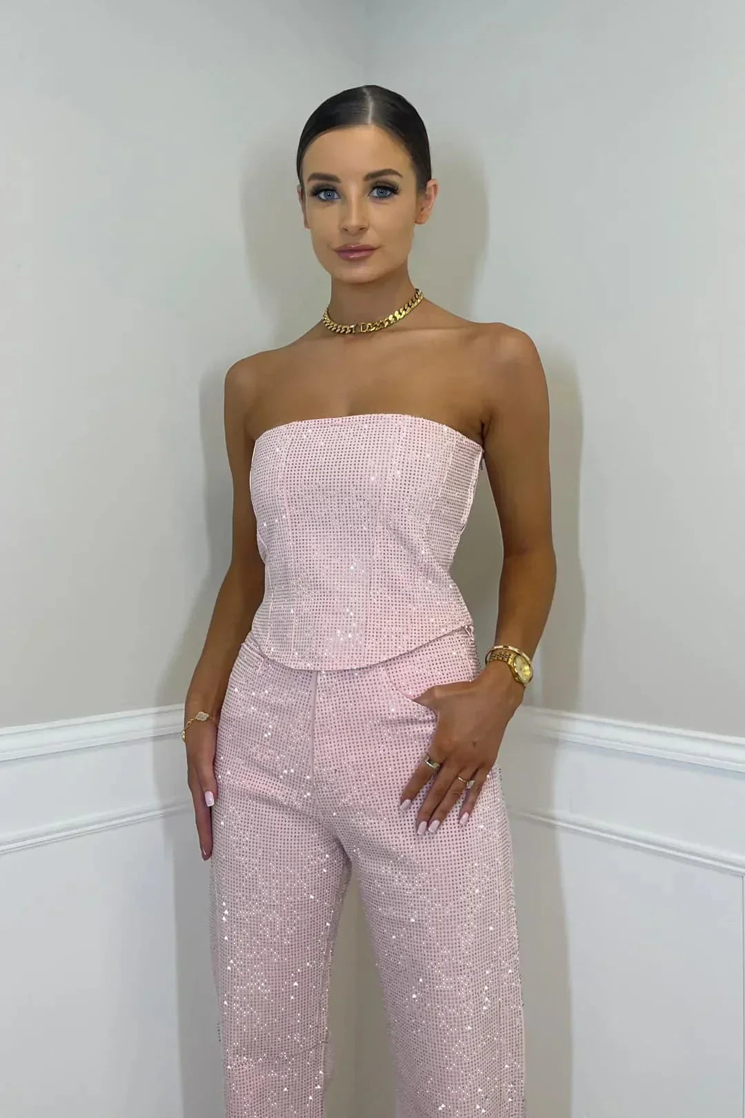 Damen Klassischer Jumpsuit mit Trägerloser Eleganz 8