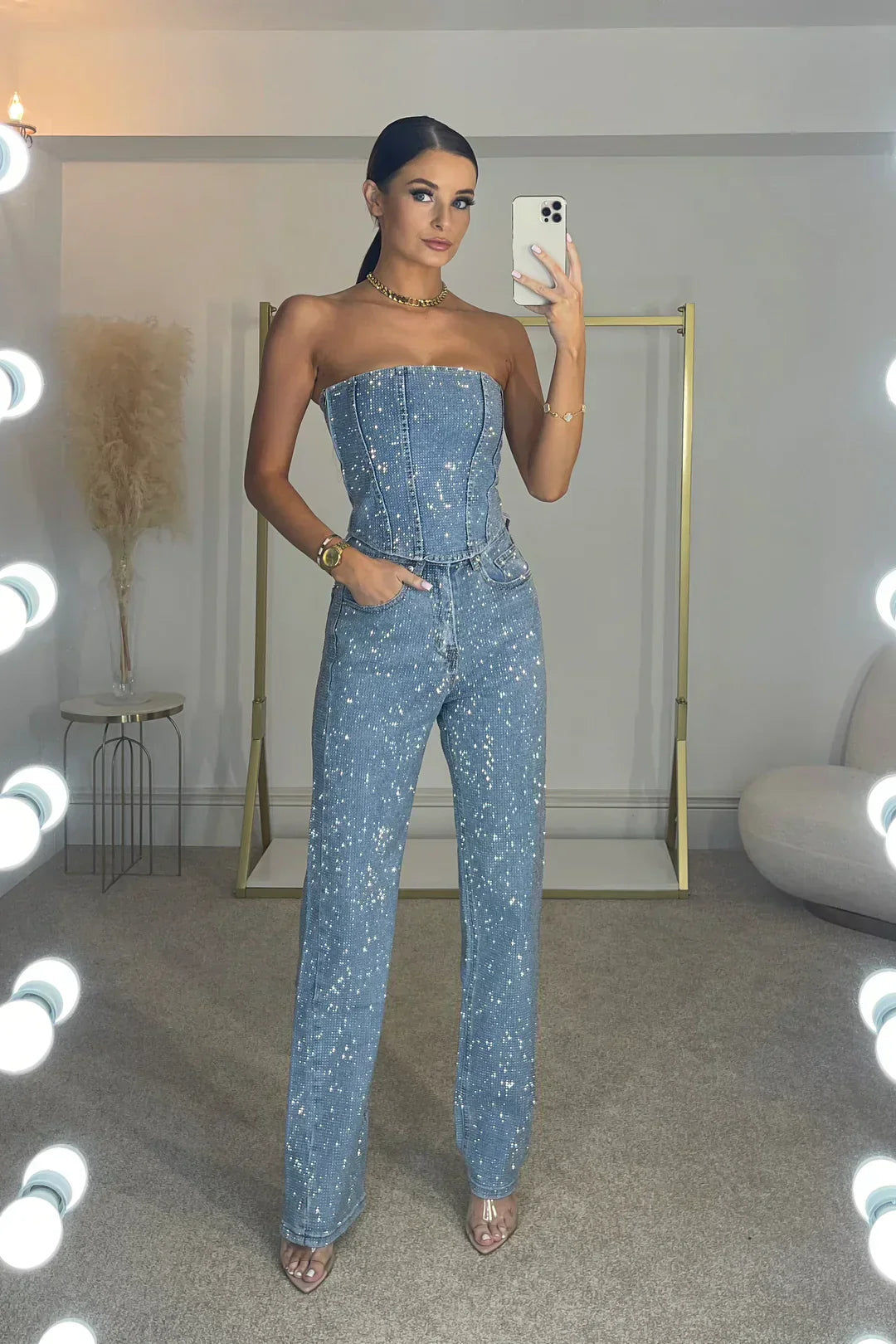 Damen Klassischer Jumpsuit mit Trägerloser Eleganz 9