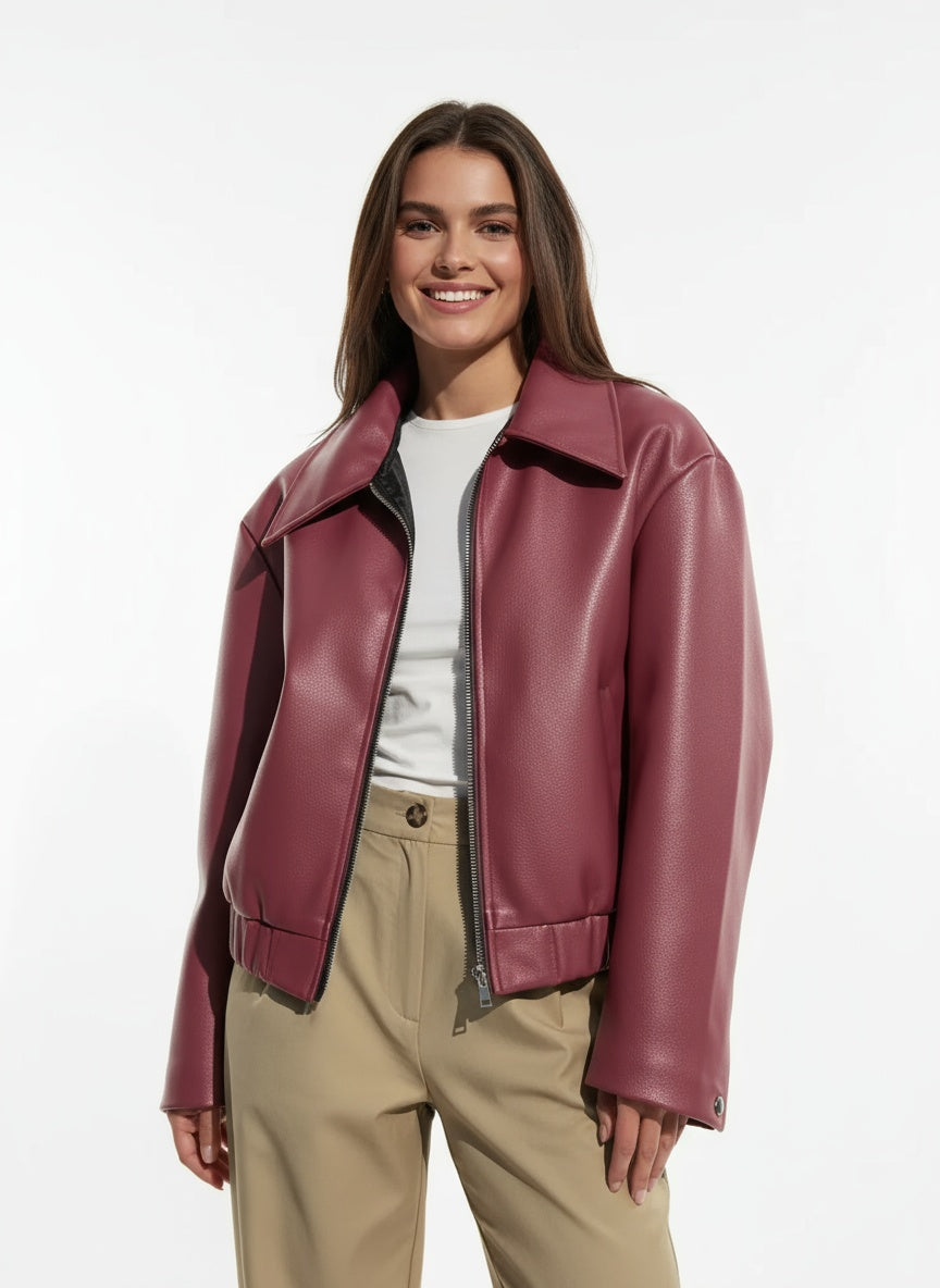 Damen Lederjacke mit modernem Design 3