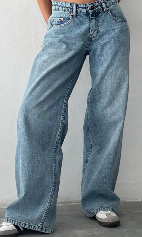 Damen Stretchdenim Jeans mit niedriger Taille und entspannter Passform 12