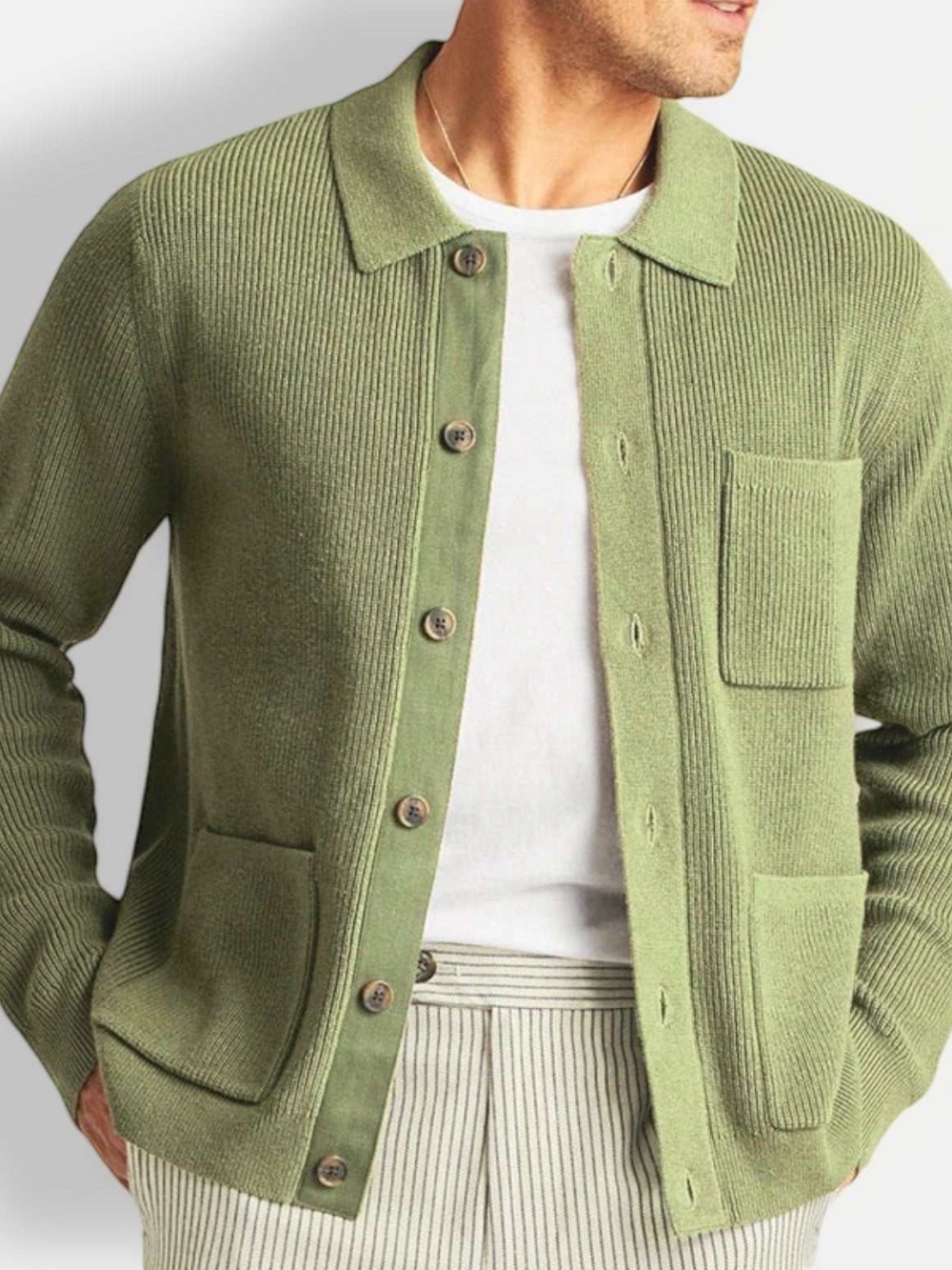 Damen Strickjacke mit Hemdkragen für den Herbst 2