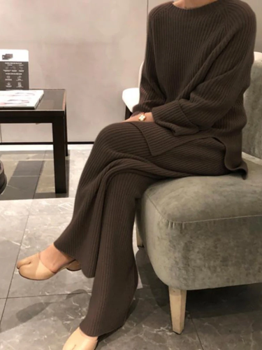 Damen Strickset - Lässiger Pullover und Gerade Hose 3