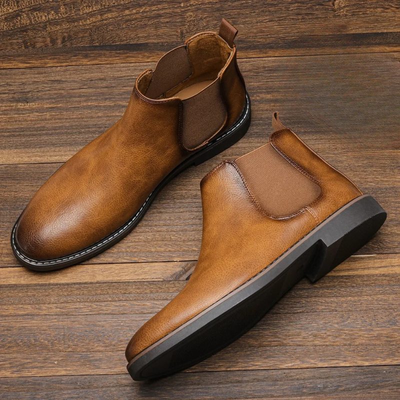Elegant Chelsea Boots for Men Made of High-Quality Leather