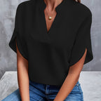 Elegant women's blouse made of cotton blend