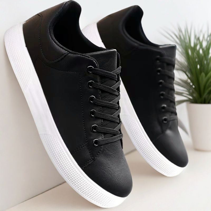 Herren Low Top Sneaker aus Synthetikleder 2