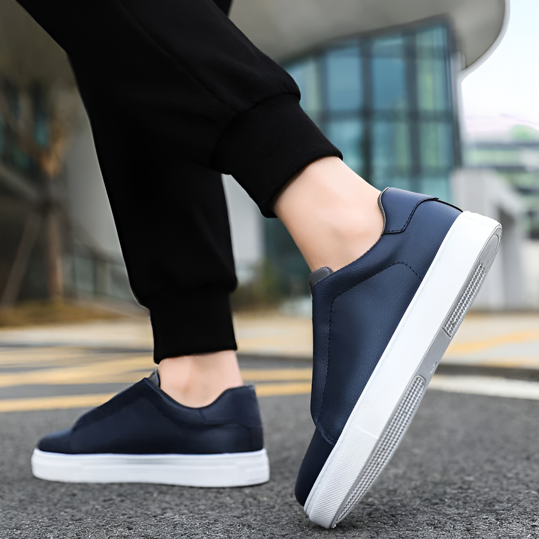 Men's sneakers made of high-quality PU leather