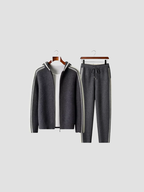 Herren Trainingsset aus Kaschmir mit sportlichem Design 2