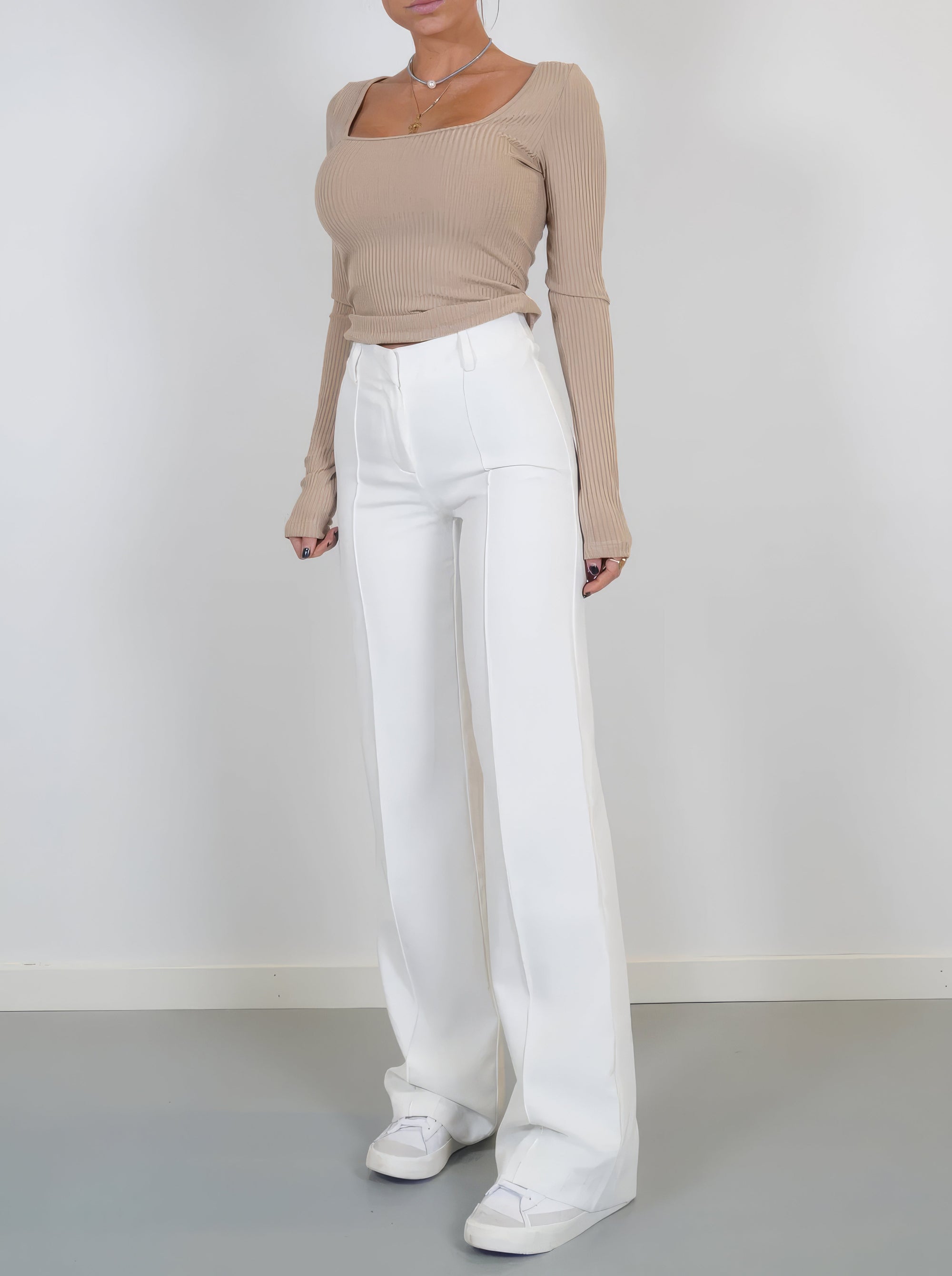 Hochtaillierte Stoffhose Damen