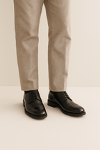 Classic Oxford shoes made of smooth leather